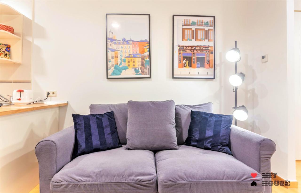 Mit House Atocha En Madrid Apartment ภายนอก รูปภาพ