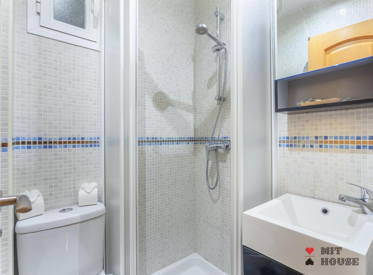 Mit House Atocha En Madrid Apartment ภายนอก รูปภาพ